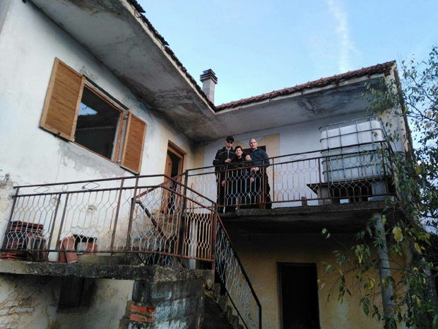 Побегла из Бенковца на Косово, па јој КФОР убио сина: Бака Коса се вратила на огњиште, у изгнанству оставила три гроба